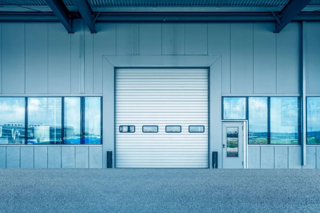 Open Control Installation Porte Automatique Cannes Porte Sectionnelle Industrielle