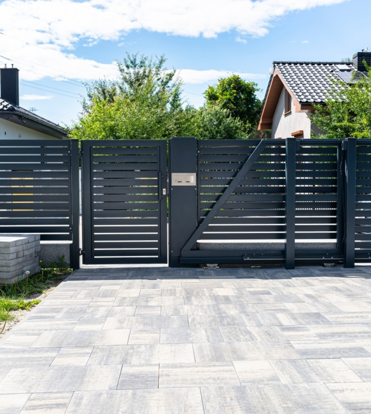 Open Control Installation Porte Automatique Cannes PORTAILS 1