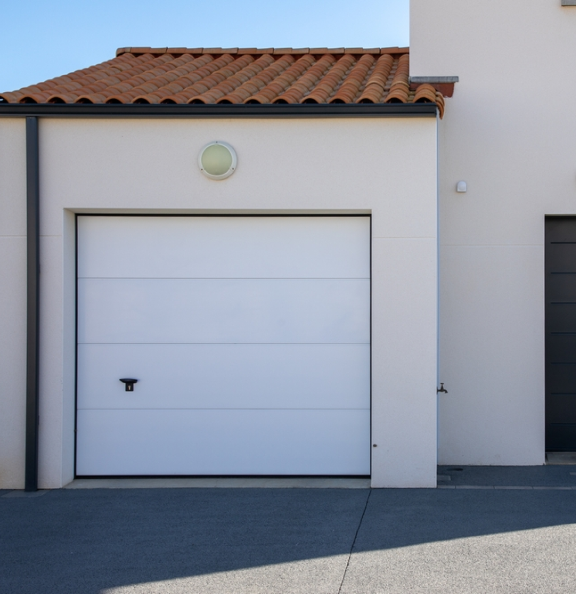 Open Control Installation Porte Automatique Cannes PORTES DE GARAGE 1