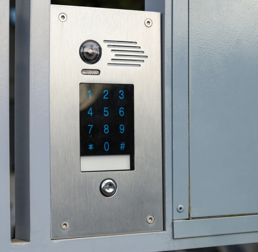 Open Control Installation Porte Automatique Cannes Des Digicodes Robustes Et Performants